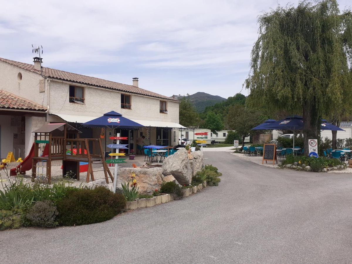Camping Les Lavandes, กาสเตลลาน ภายนอก รูปภาพ