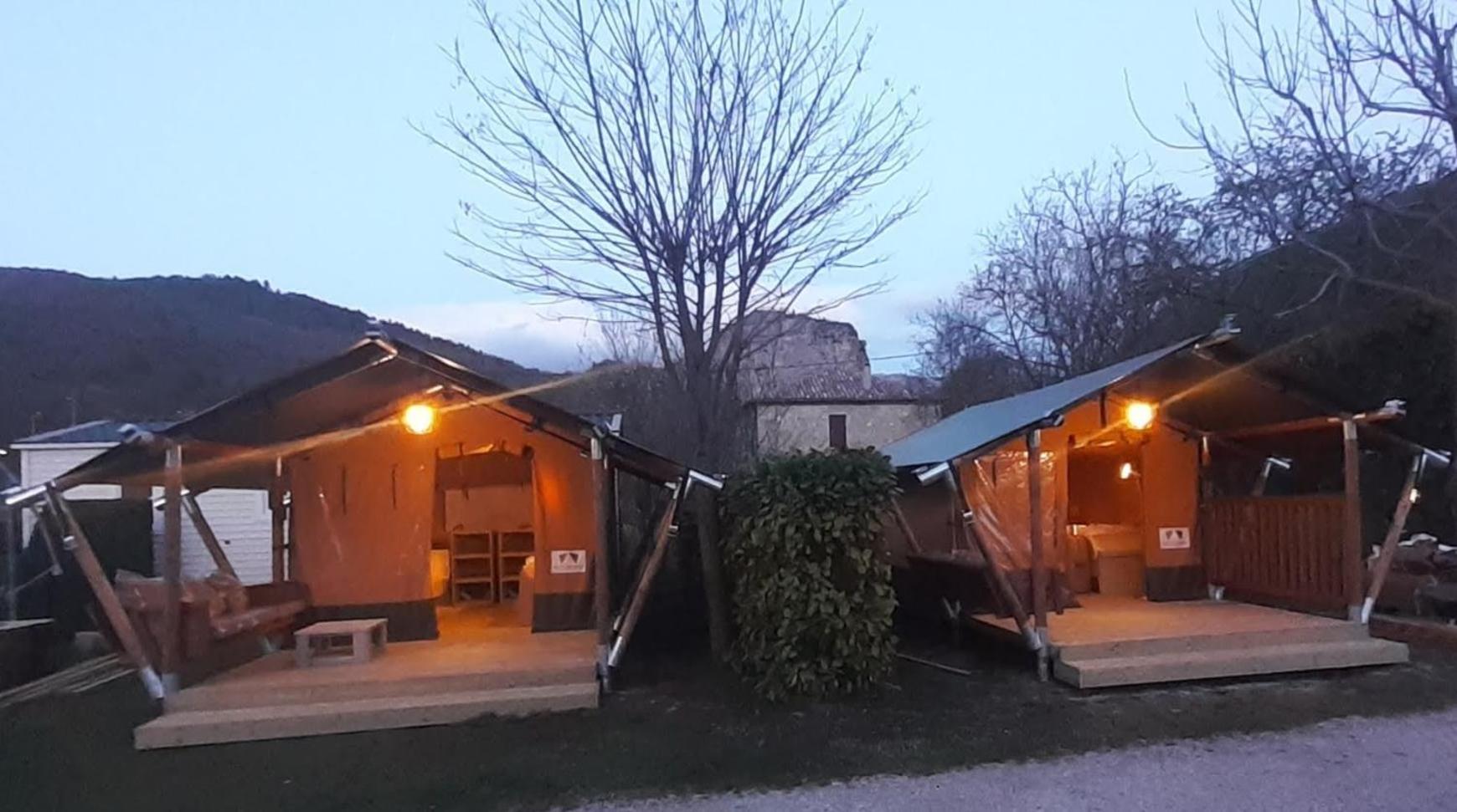 Camping Les Lavandes, กาสเตลลาน ภายนอก รูปภาพ